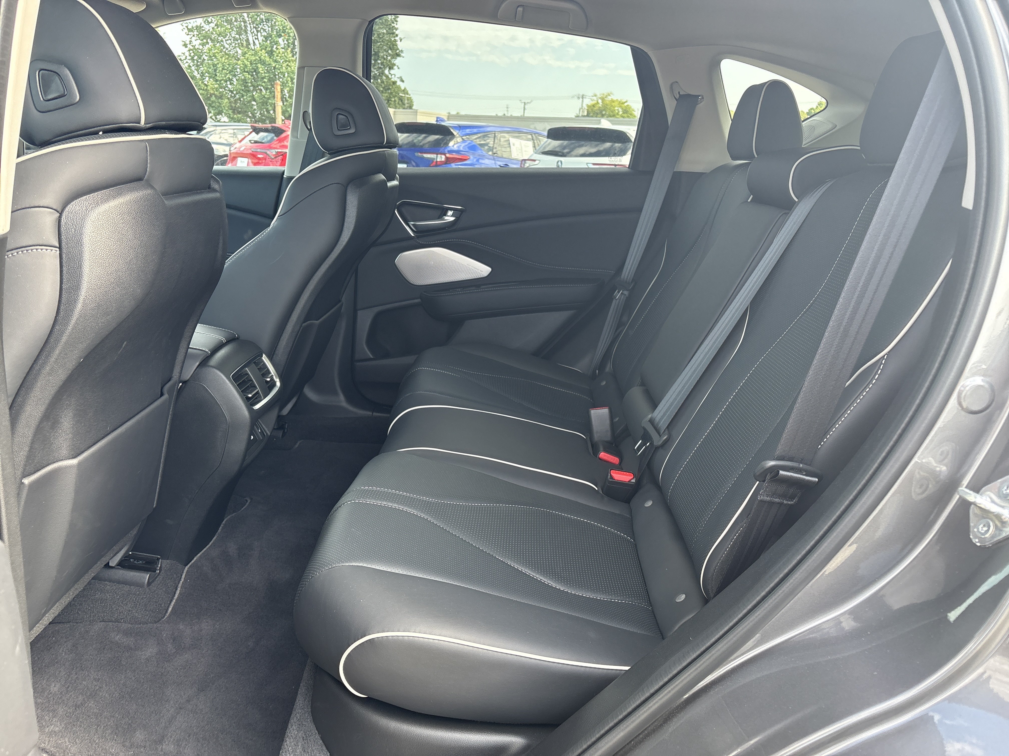 Used 2026 Acura RDX w/ Advance Package AWD/4WD image 6