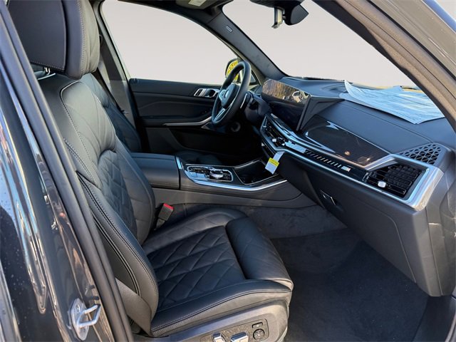 New 2026 BMW X5 M60i image 15