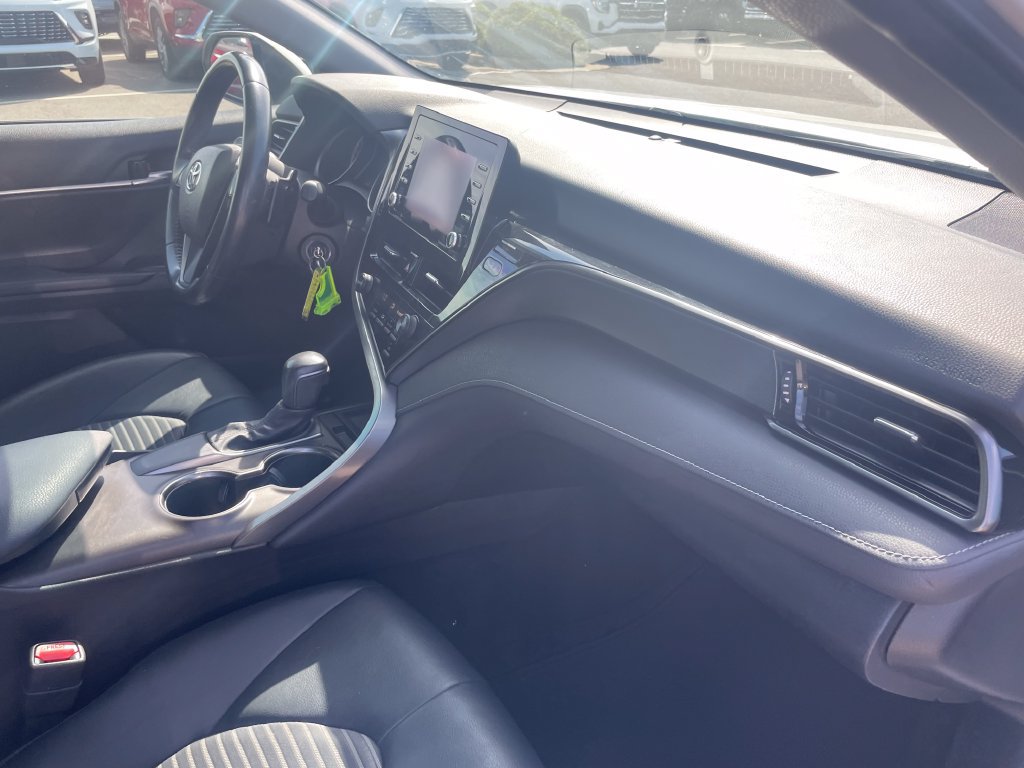 Used 2021 Toyota Camry SE FWD image 30