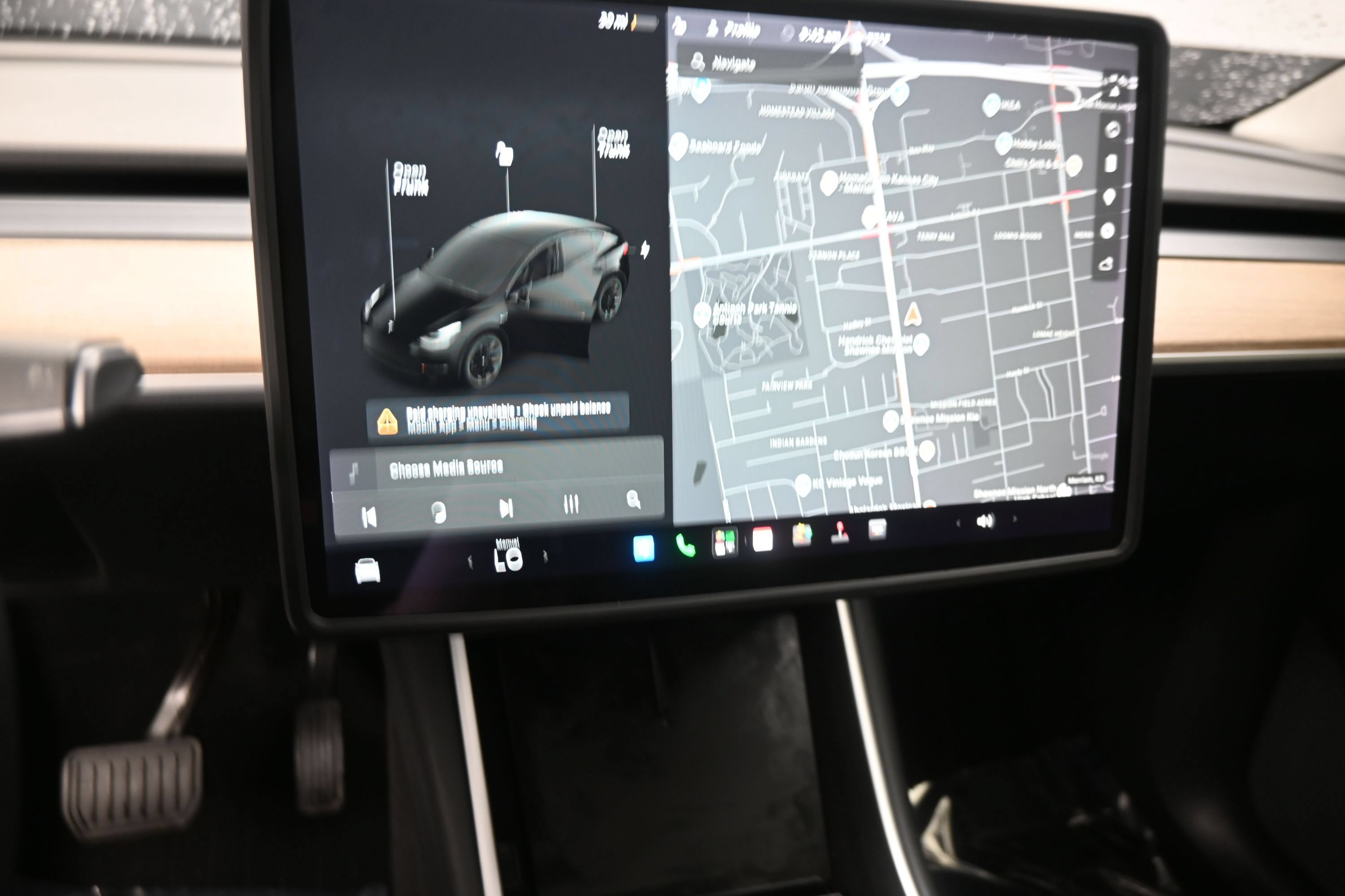 Used 2021 Tesla Model Y Long Range AWD/4WD image 16
