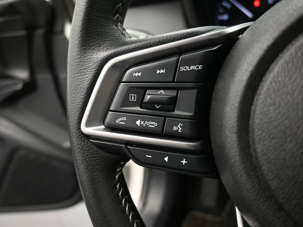 Used 2024 Subaru Outback Premium image 3