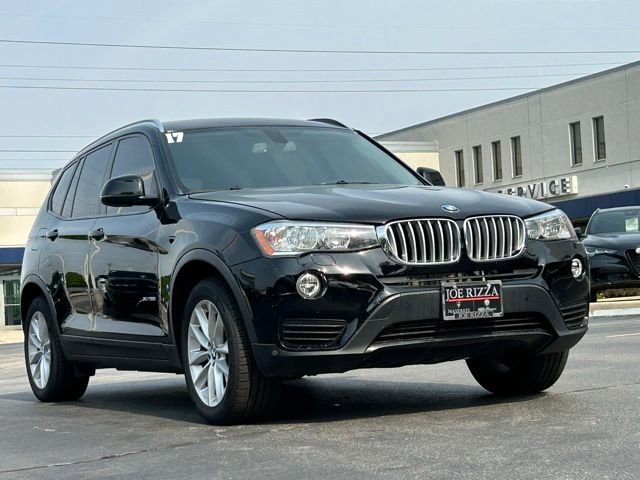 Used 2017 BMW X3 xDrive28i image 4