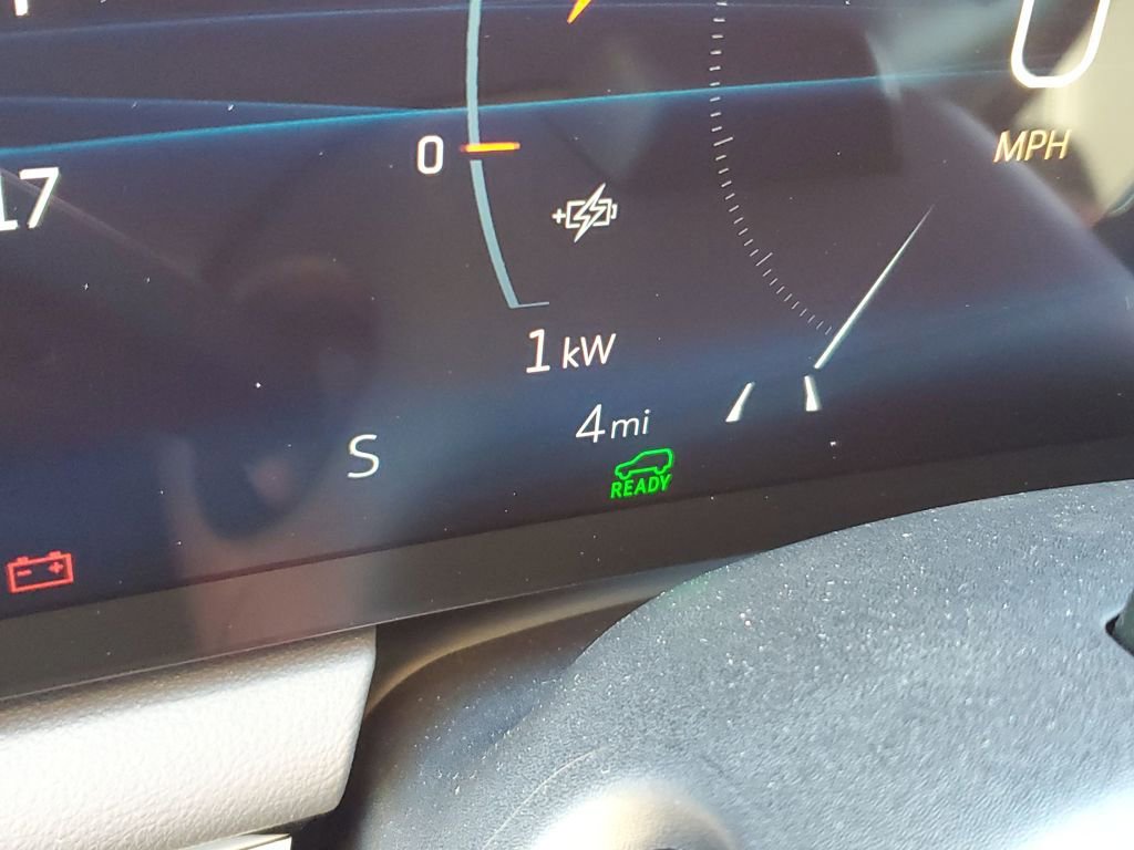 New 2026 Cadillac Optiq Luxury 1 image 12