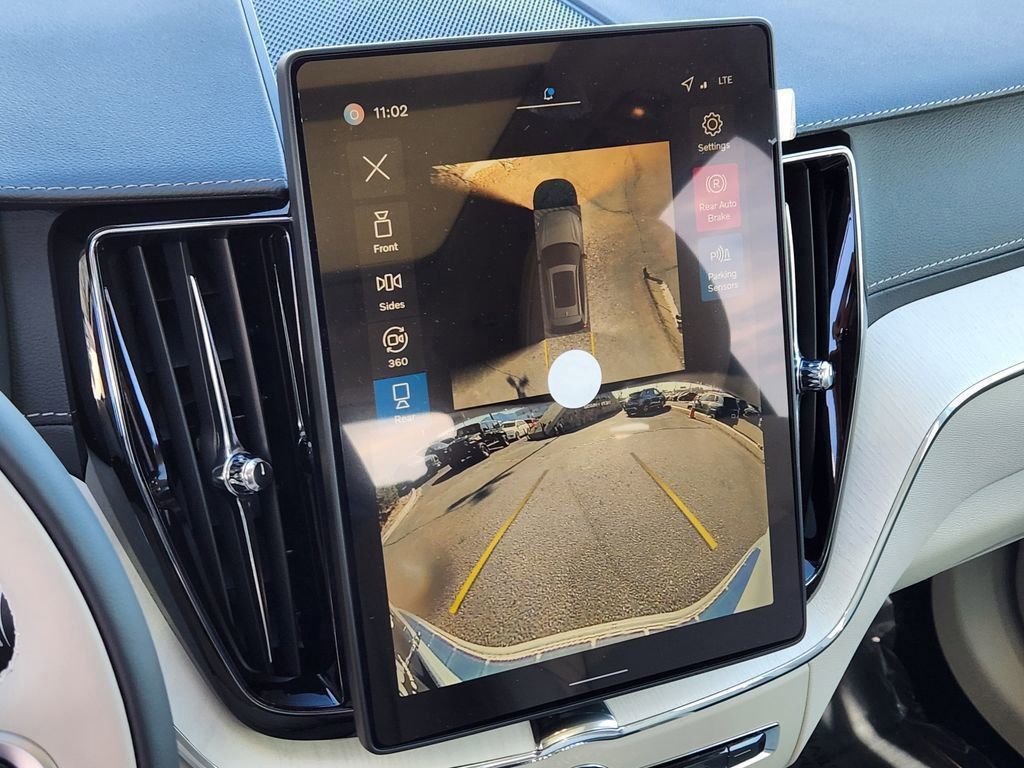 New 2026 Volvo XC60 B5 Ultra w/ Protection Package Premier image 8
