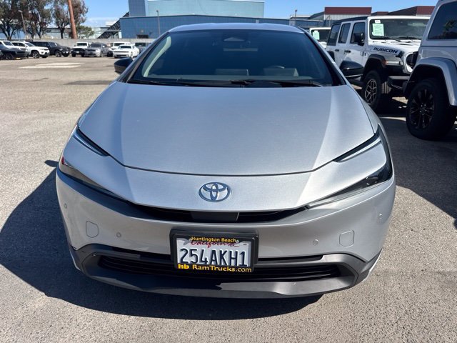 Used 2024 Toyota Prius LE FWD image 2