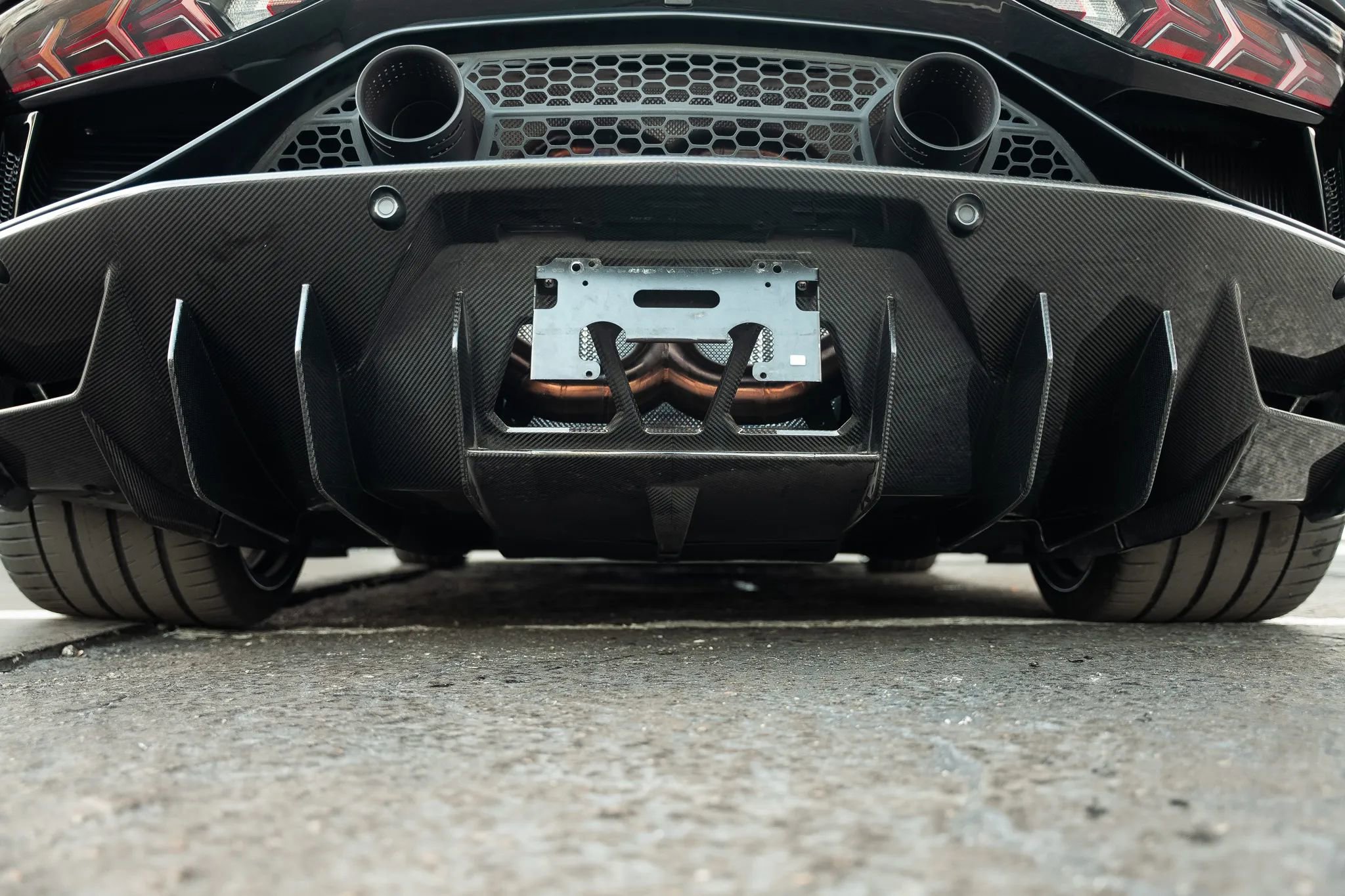 Used 2019 Lamborghini Aventador SVJ AWD/4WD image 27