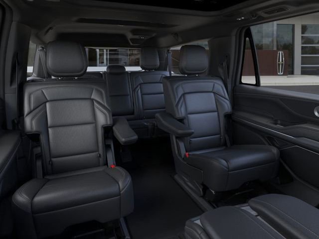 New 2025 Lincoln Navigator L Reserve w/ Jet Appearance Package AWD/4WD image 12