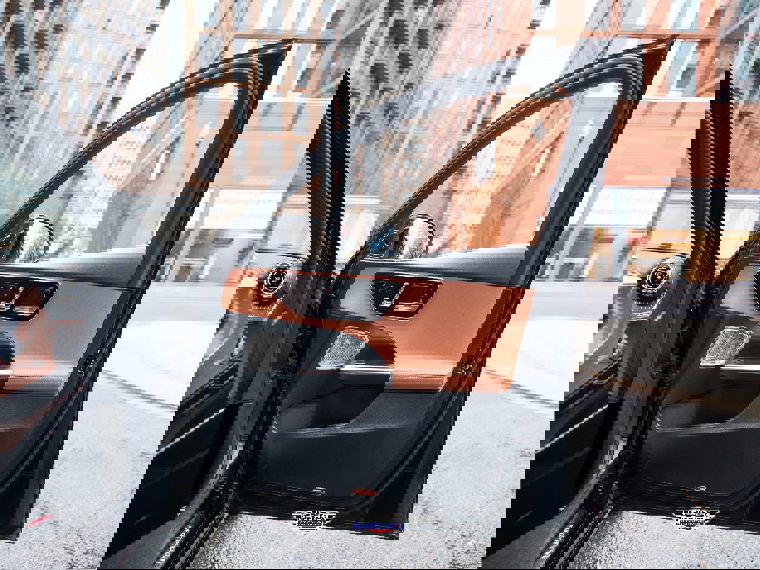 Used 2022 Mercedes-Benz C 300 Sedan w/ Exclusive Trim Package image 43