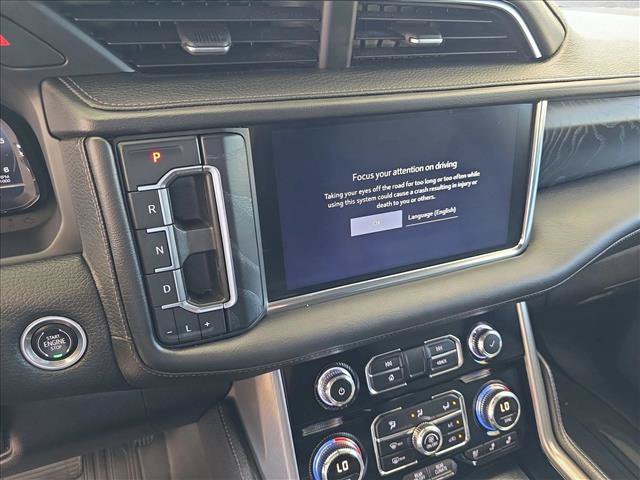 Used 2022 GMC Yukon XL Denali w/ Advanced Technology Package AWD/4WD image 15