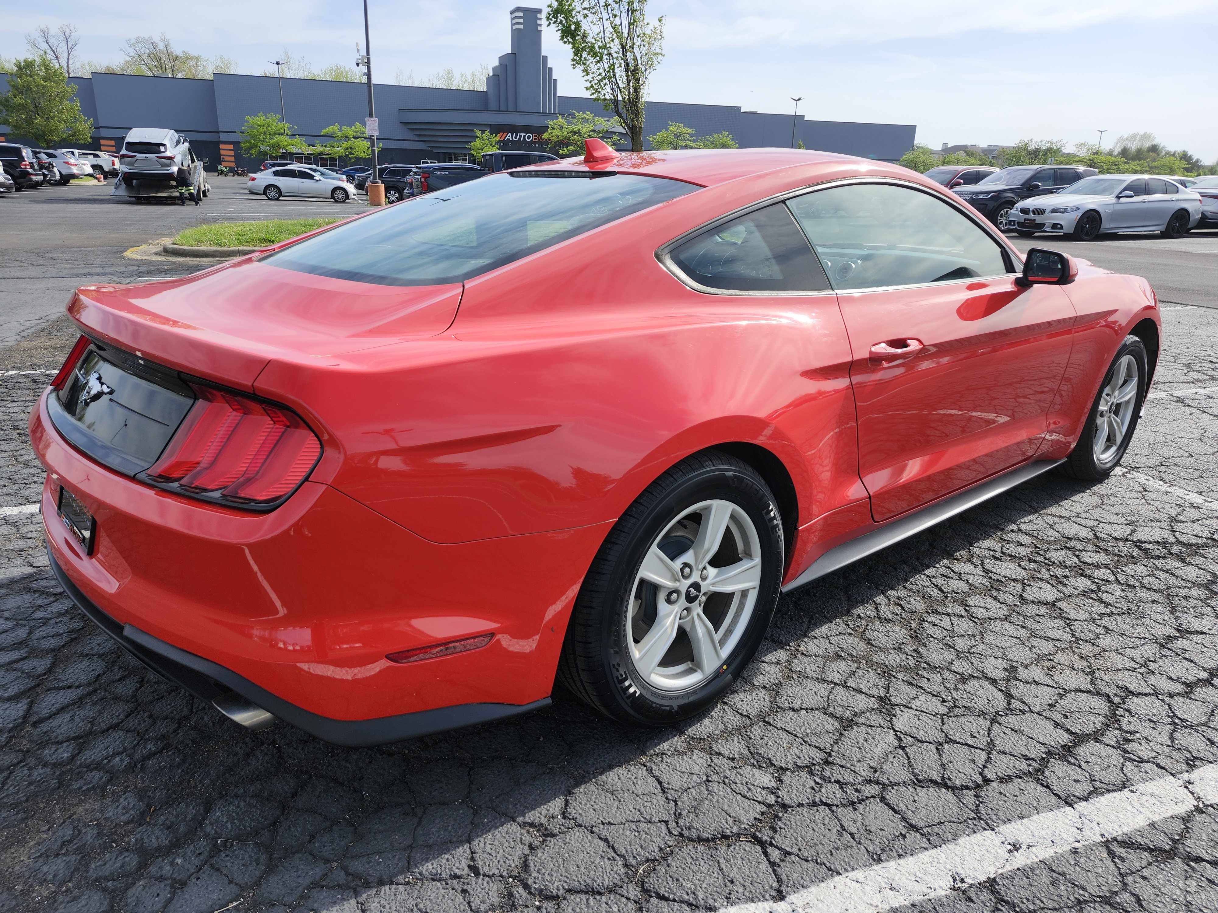 Used 2020 Ford Mustang Coupe RWD image 16