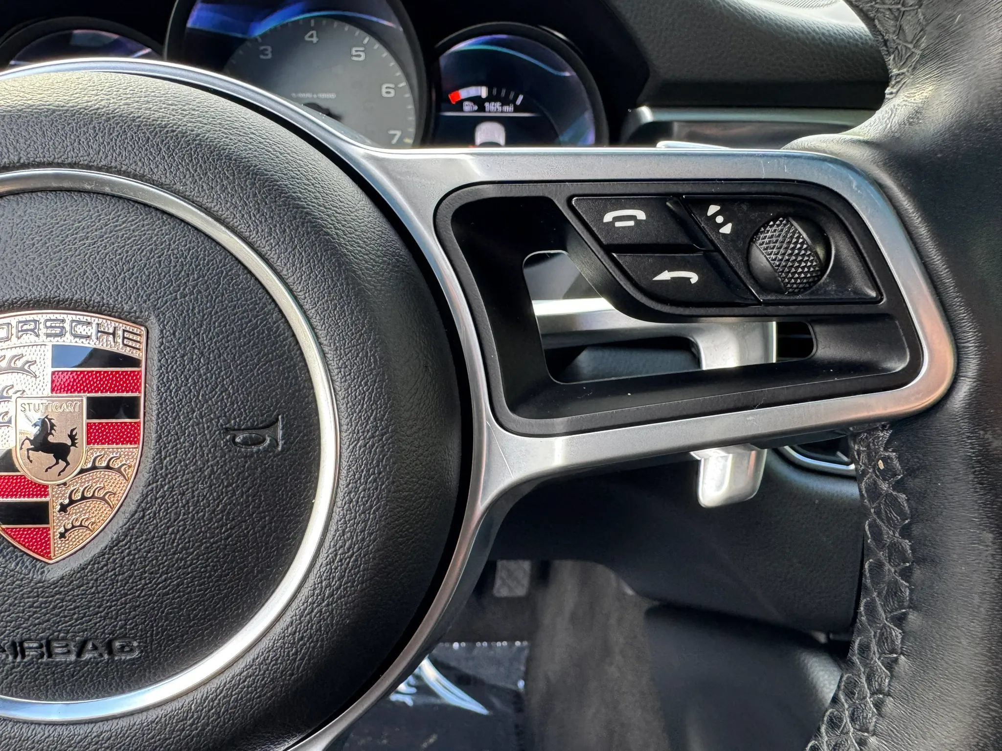 Used 2017 Porsche Macan S AWD/4WD image 33