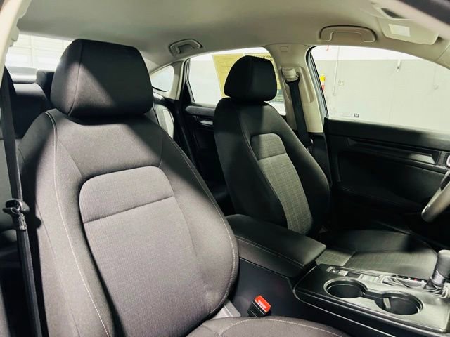 Used 2025 Honda Civic LX image 32