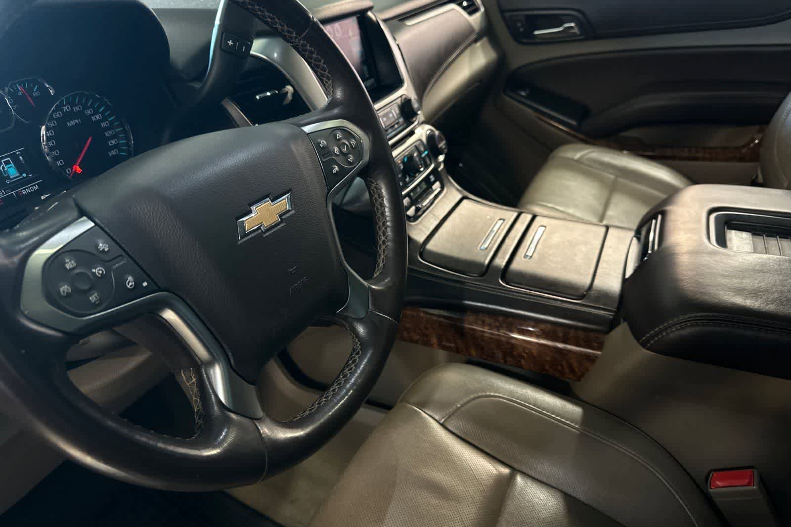 Used 2015 Chevrolet Suburban LTZ AWD/4WD image 14