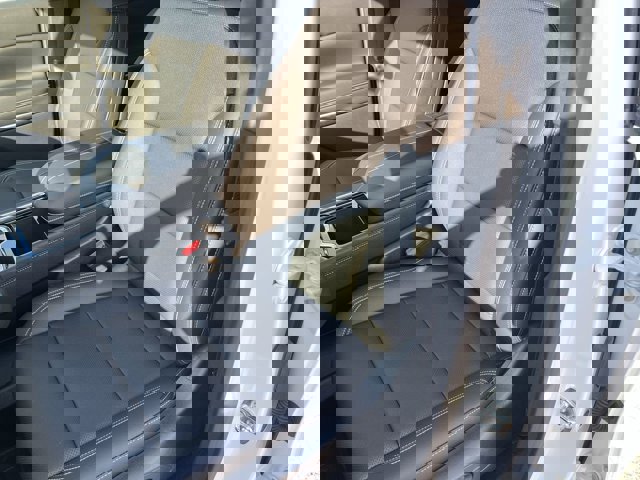 New 2025 Chevrolet Traverse LT w/ LPO, Floor Liner Package image 20