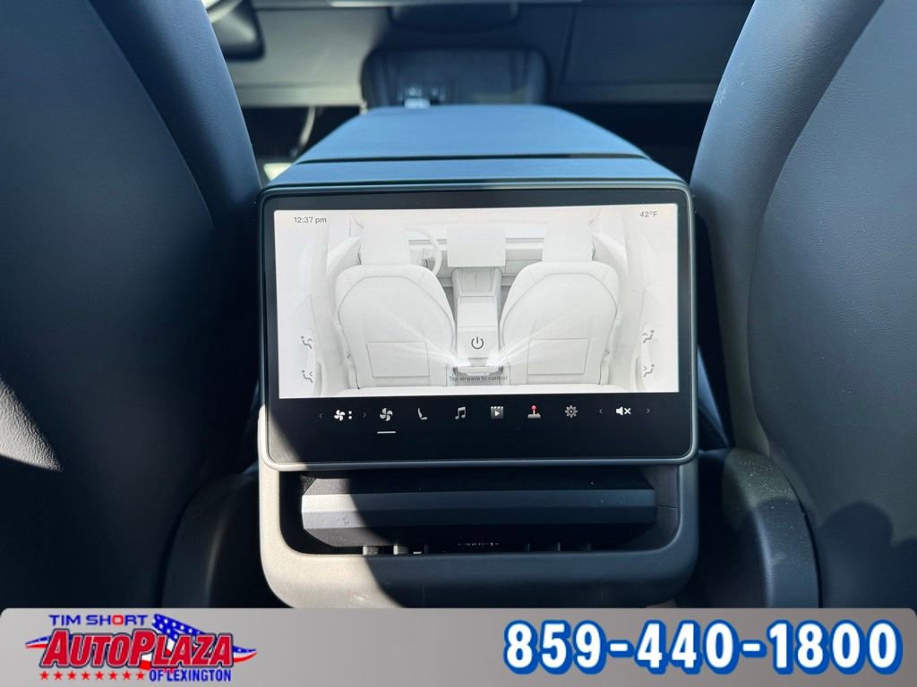 Used 2024 Tesla Model 3 Standard Range image 30