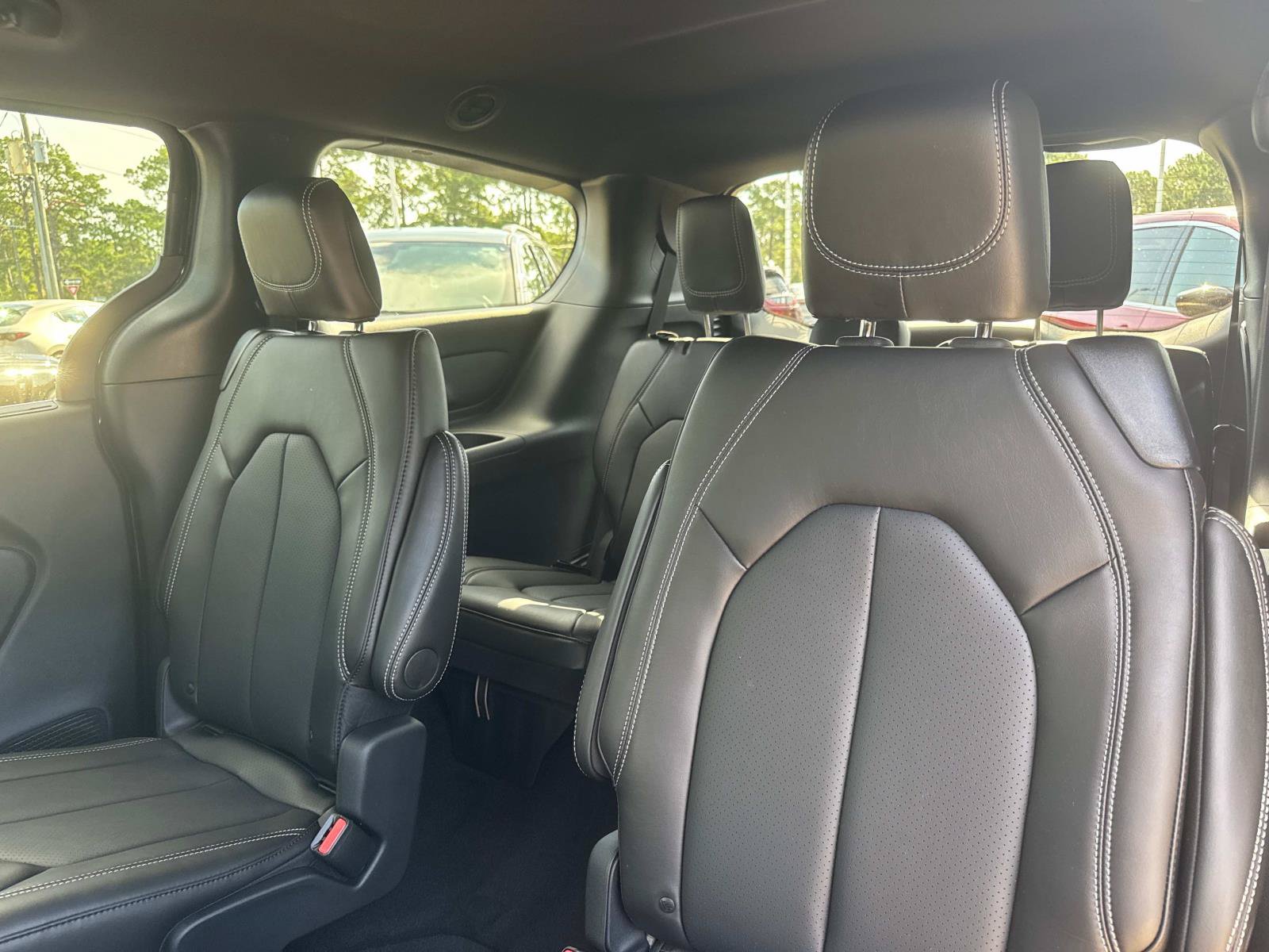 New 2026 Chrysler Voyager LX FWD image 12