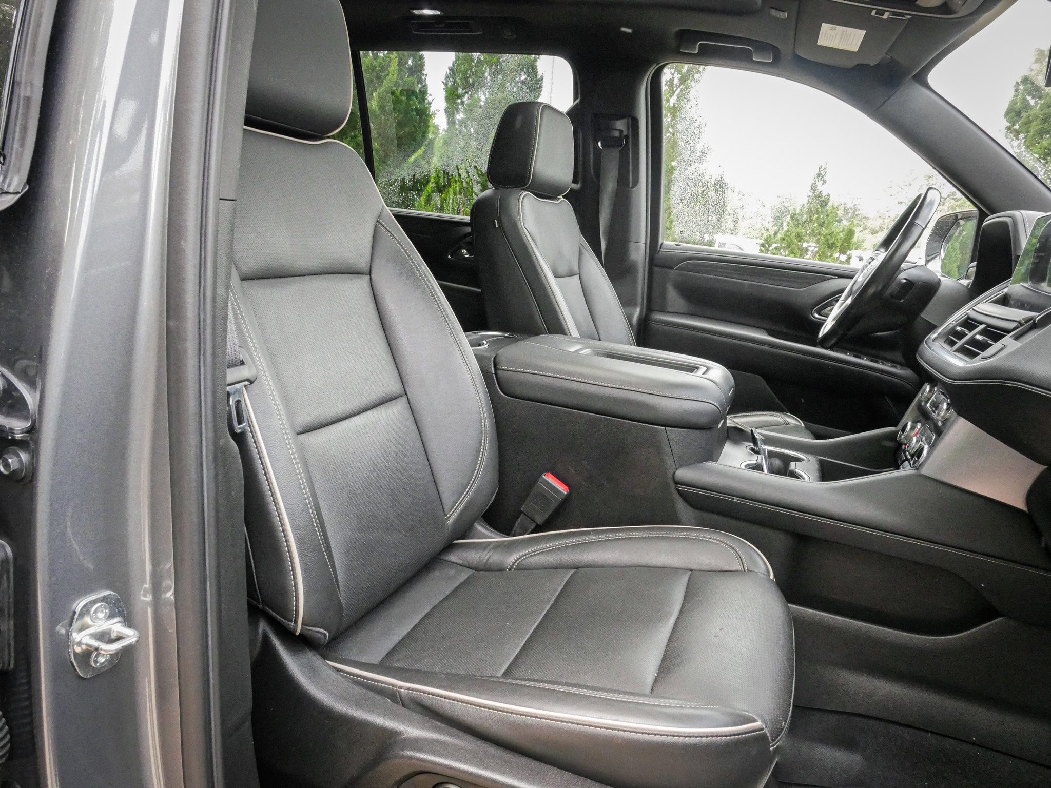 Used 2021 GMC Yukon XL SLT w/ SLT Luxury Plus Package AWD/4WD image 33