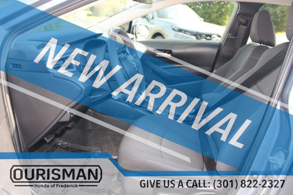 Used 2020 Toyota Corolla LE FWD image 25