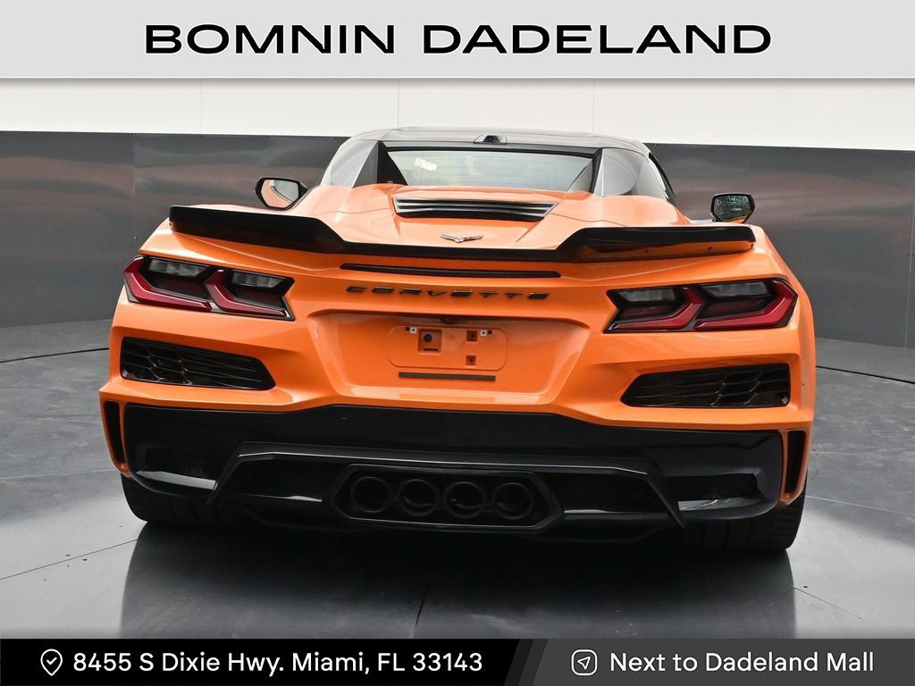 Used 2024 Chevrolet Corvette Z06 w/ Stealth Interior Trim Package image 4