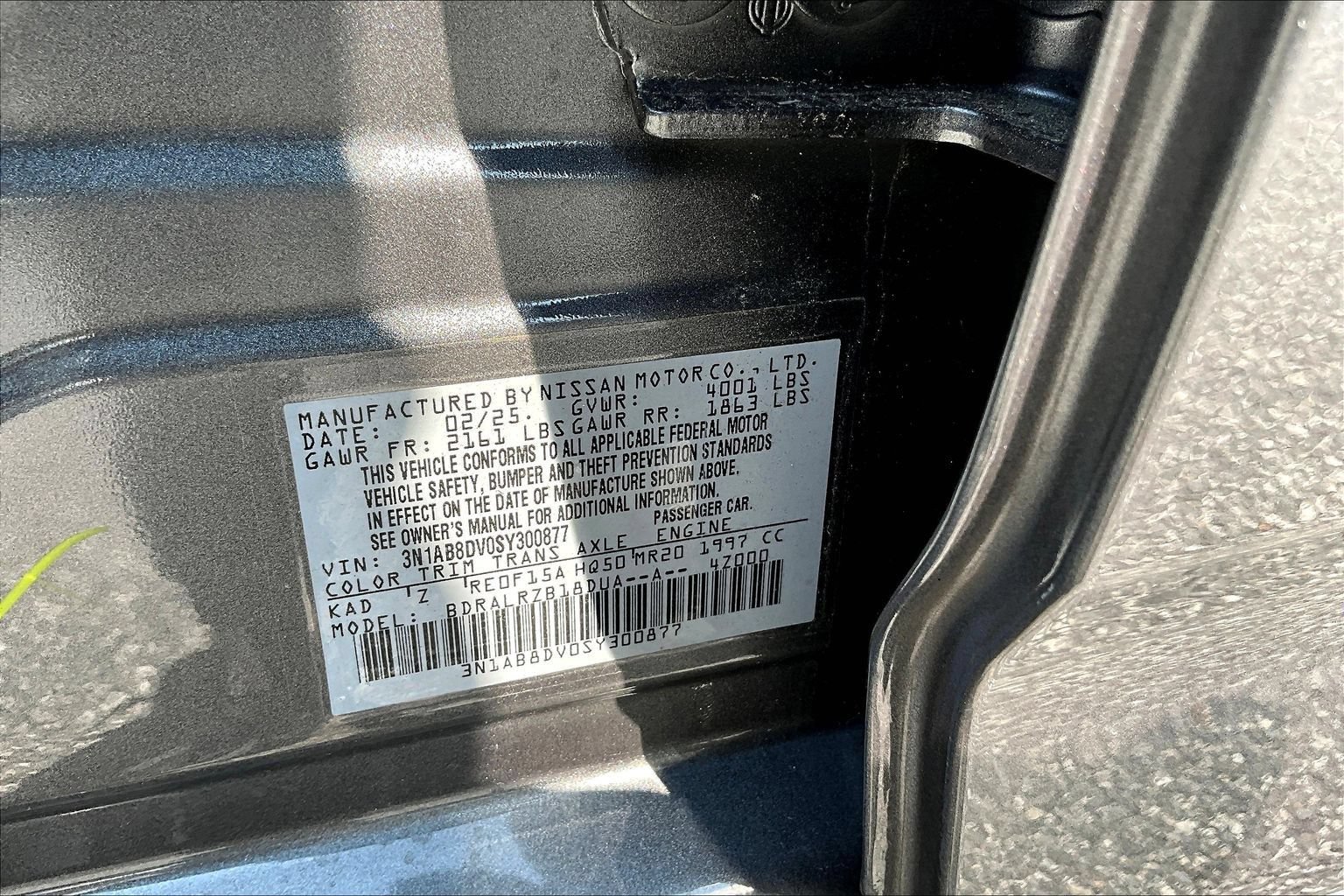 Used 2025 Nissan Sentra SR FWD image 18