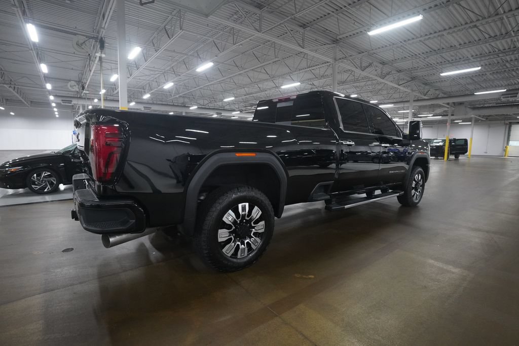 Used 2026 GMC Sierra 3500 Denali AWD/4WD image 35