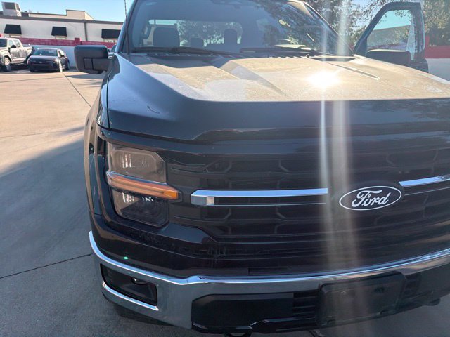 Used 2025 Ford F150 XLT w/ Equipment Group 301A Standard AWD/4WD image 13