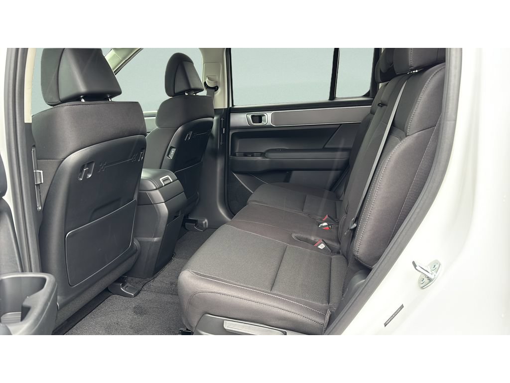 New 2026 Hyundai Santa Fe SE AWD/4WD image 18