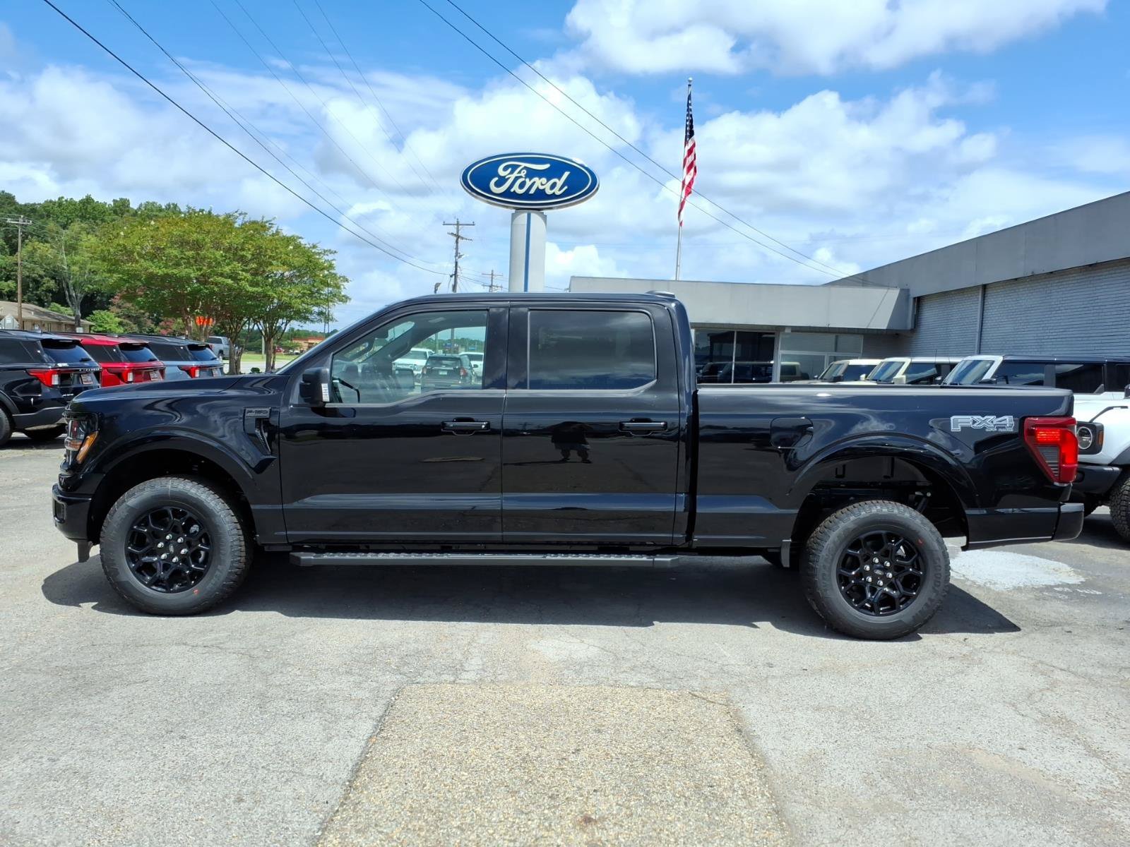 New 2026 Ford F150 XLT AWD/4WD image 2