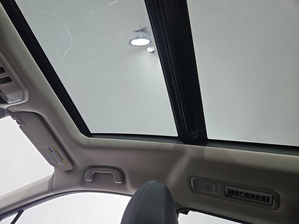 Certified 2025 Subaru Ascent Touring AWD/4WD image 21