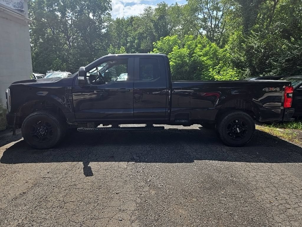 Used 2024 Ford F250 XL w/ STX Appearance Package AWD/4WD image 12