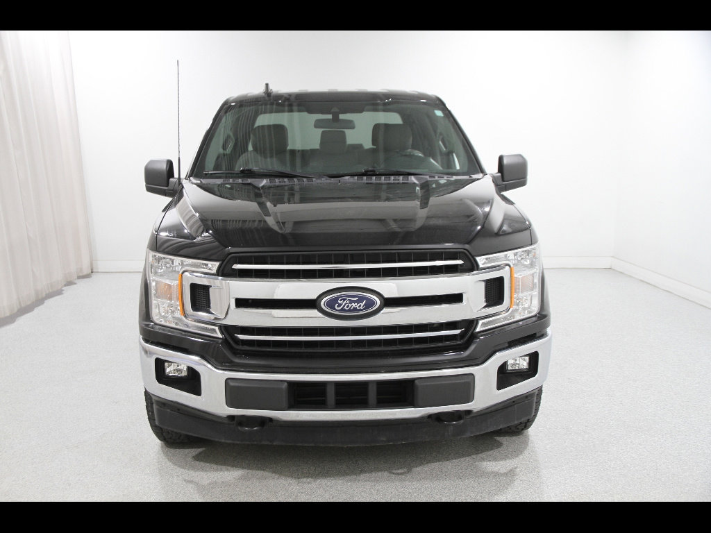 Used 2020 Ford F150 XLT image 2