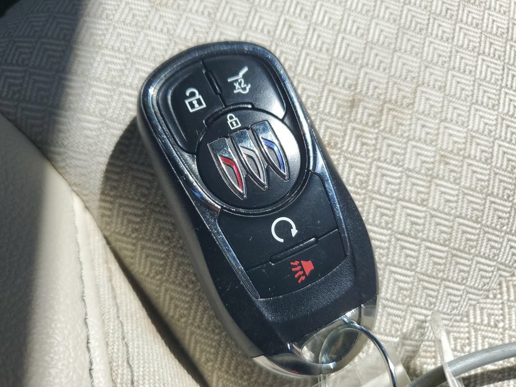 Used 2024 Buick Encore GX Preferred w/ Comfort Package FWD image 27