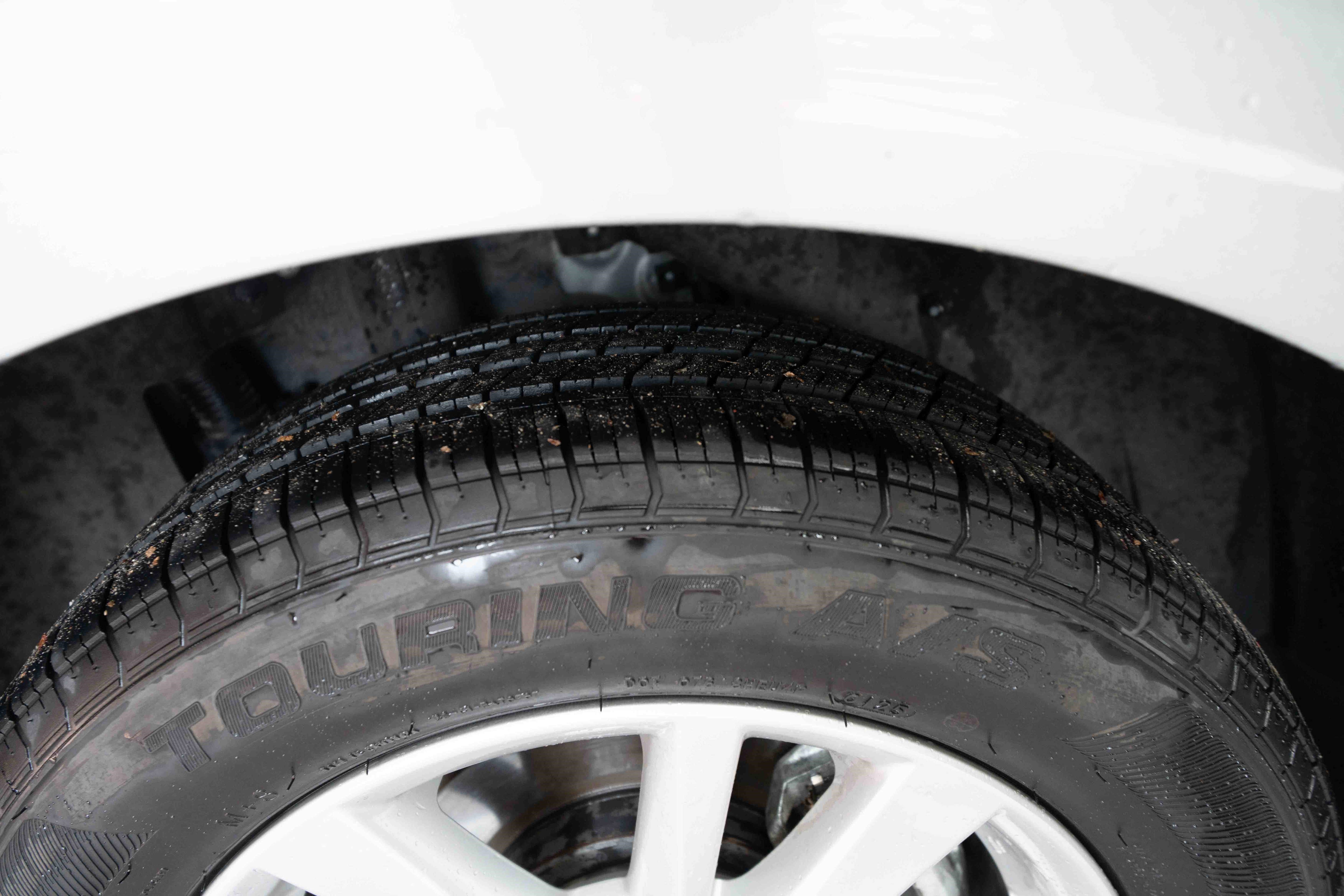 Used 2025 Toyota Camry LE FWD image 29