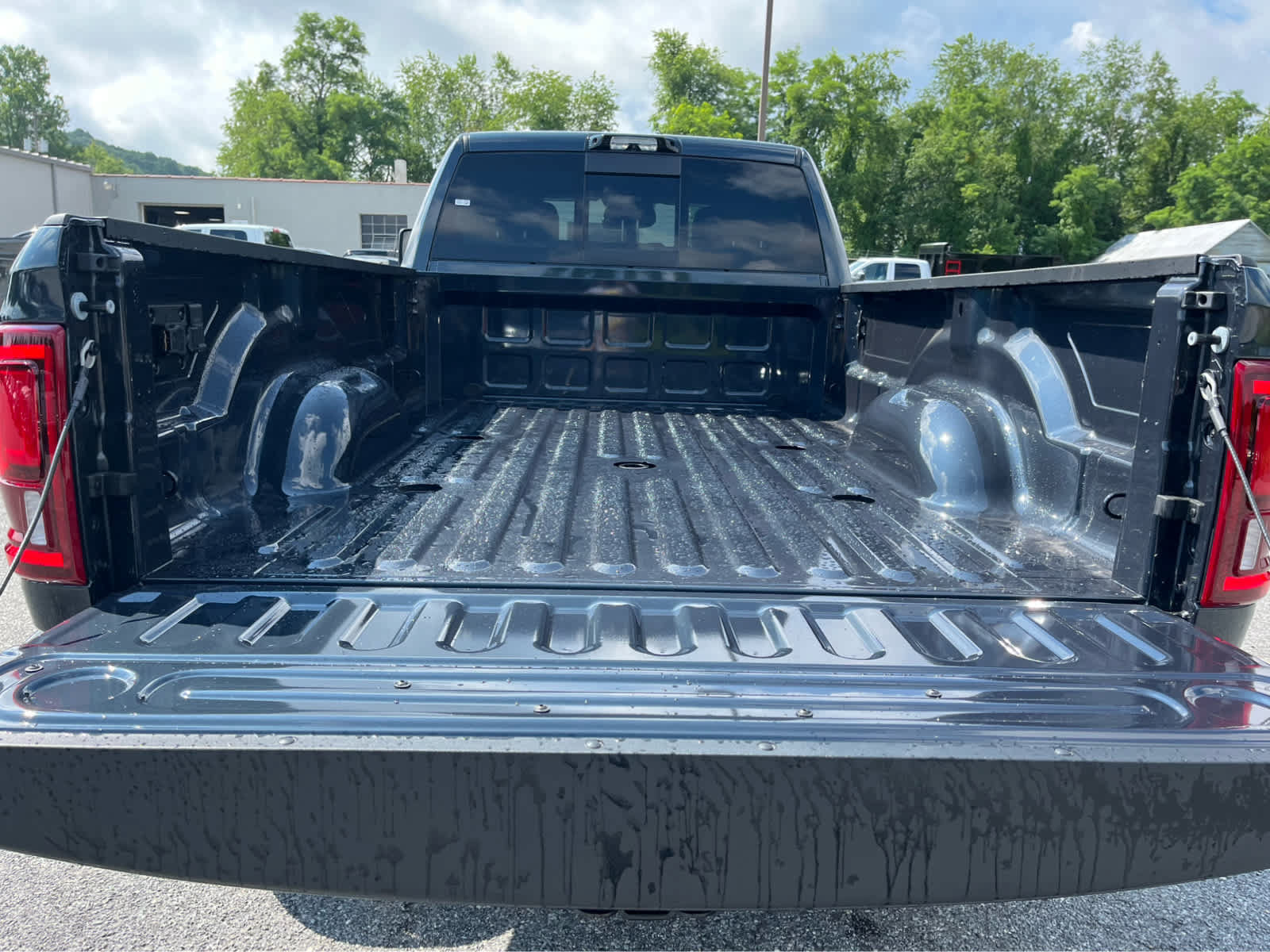 New 2026 RAM 2500 Tradesman AWD/4WD image 25
