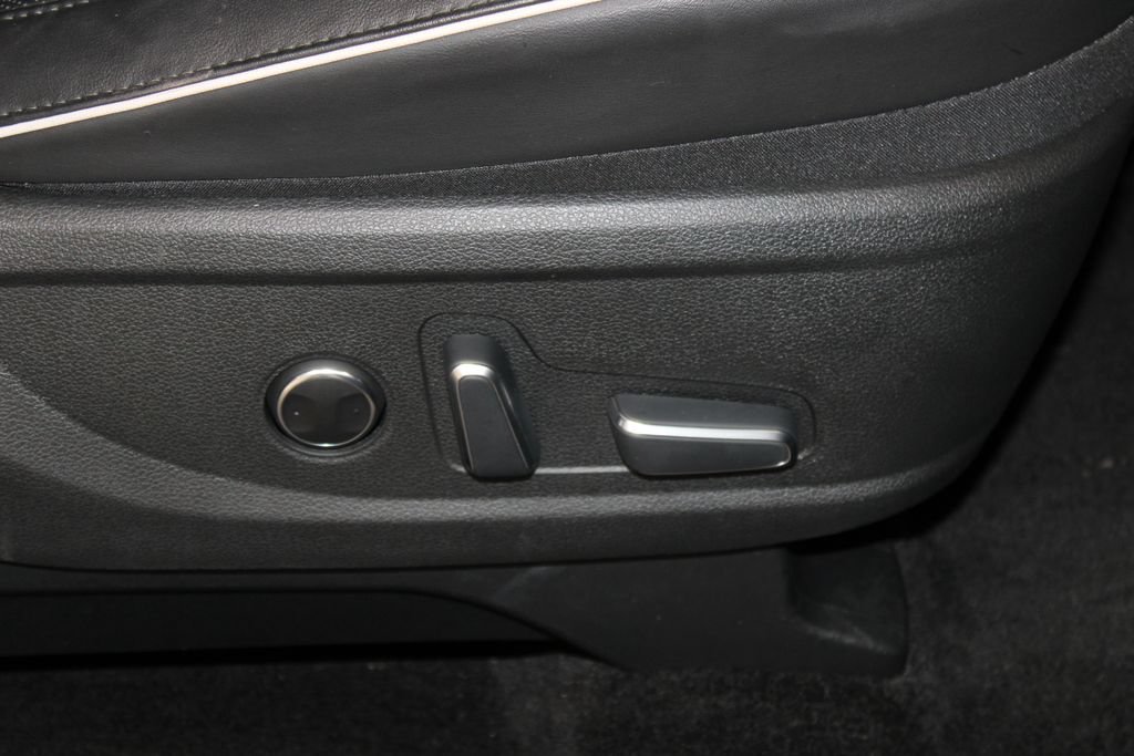 Used 2024 Hyundai Palisade SEL w/ Premium Package FWD image 39