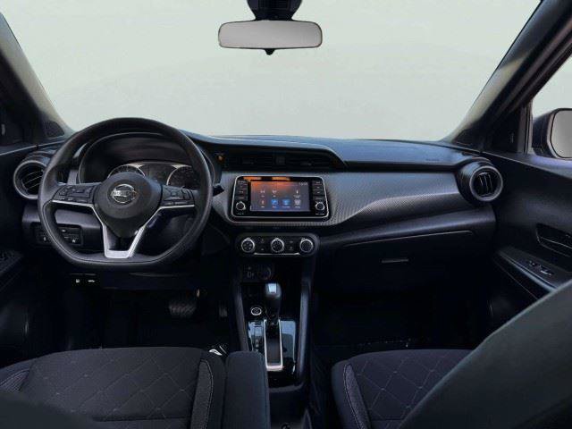 Used 2020 Nissan Kicks S FWD image 38