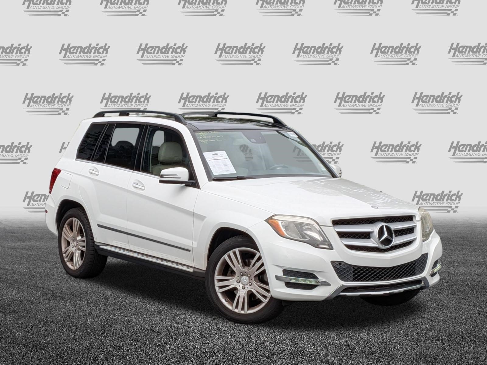 Used 2015 Mercedes-Benz GLK 350 2WD image 2