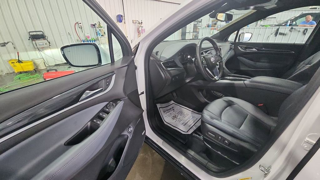 Used 2024 Buick Enclave Essence w/ Experience Buick Package image 13
