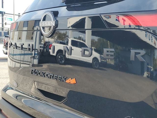 Used 2025 Nissan Pathfinder Rock Creek image 7