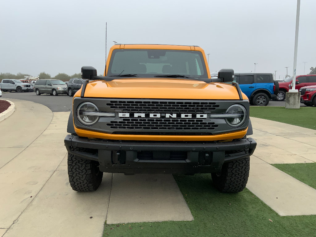 Used 2022 Ford Bronco Badlands image 7