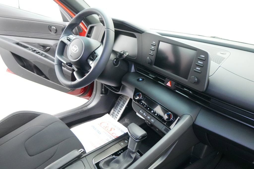 New 2026 Hyundai Elantra Sport image 23