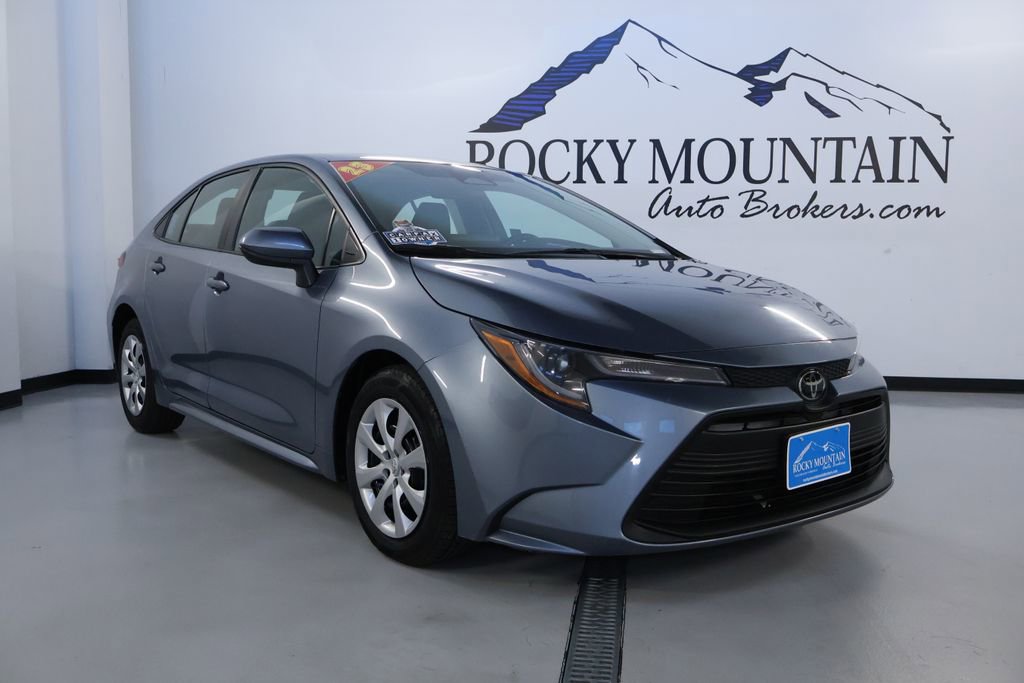 Used 2023 Toyota Corolla LE