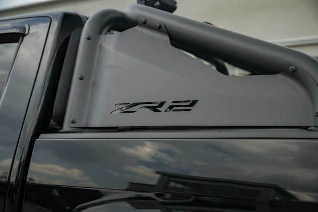 Used 2018 Chevrolet Colorado ZR2 w/ ZR2 Midnight Special Edition AWD/4WD image 15