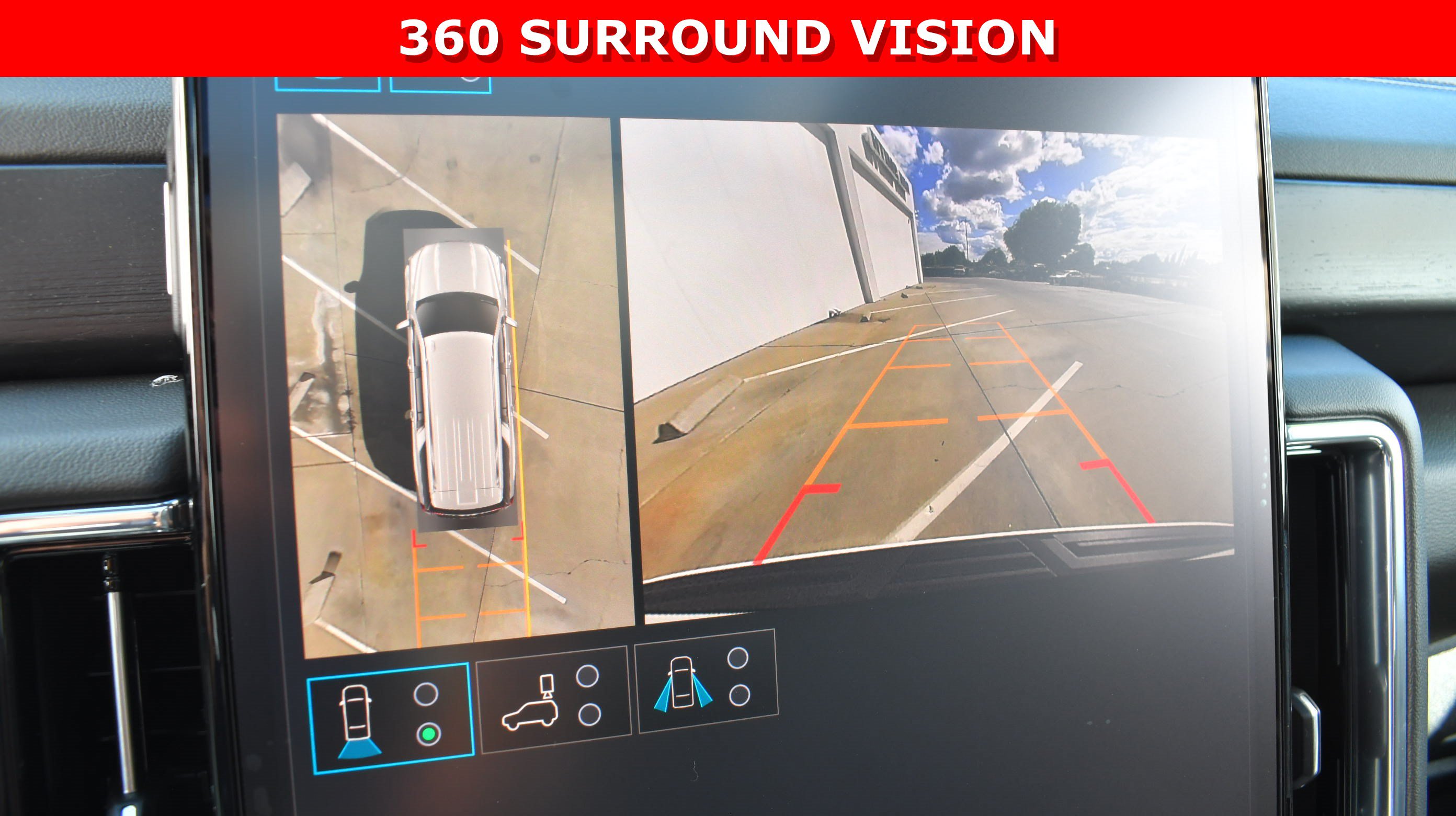 New 2026 GMC Yukon XL Denali w/ Sun & Power Step Package AWD/4WD image 21