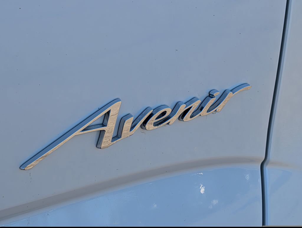 Used 2024 Buick Enclave Avenir w/ Avenir Technology Package AWD/4WD image 12