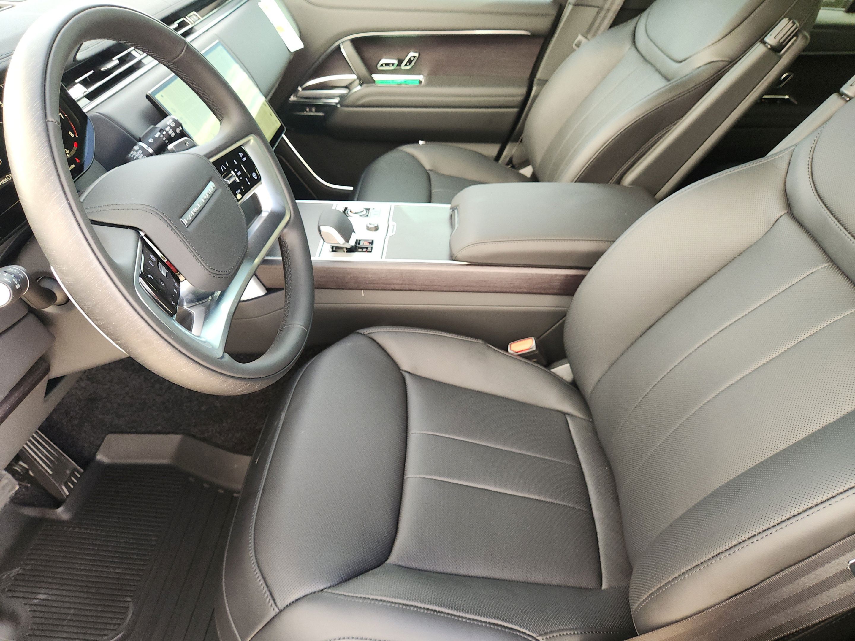 New 2027 Land Rover Range Rover SE AWD/4WD image 8