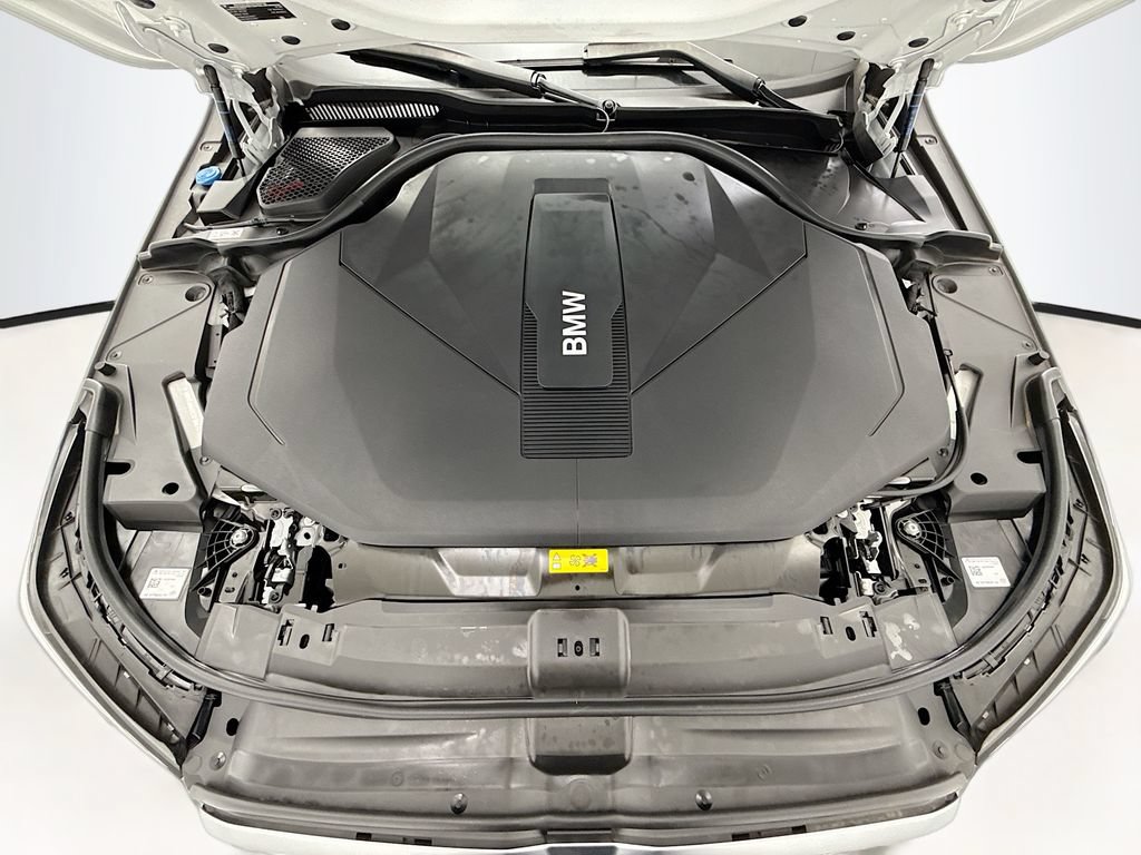 Used 2026 BMW i5 eDrive40 RWD image 28