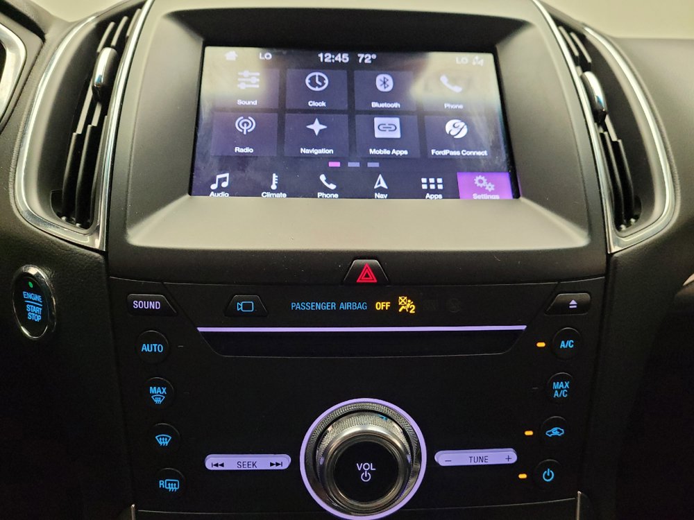 Used 2019 Ford Edge Titanium w/ Equipment Group 301A AWD/4WD image 25
