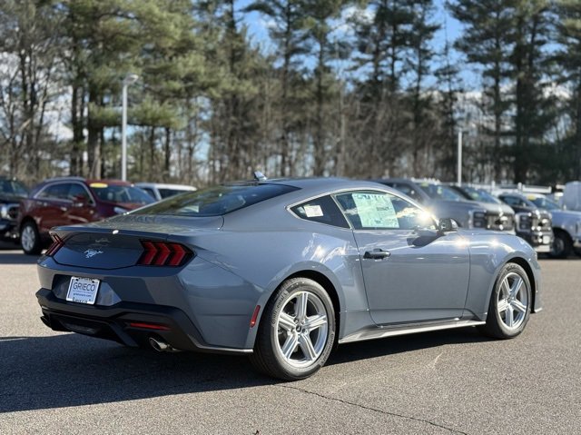 New 2026 Ford Mustang Coupe image 4