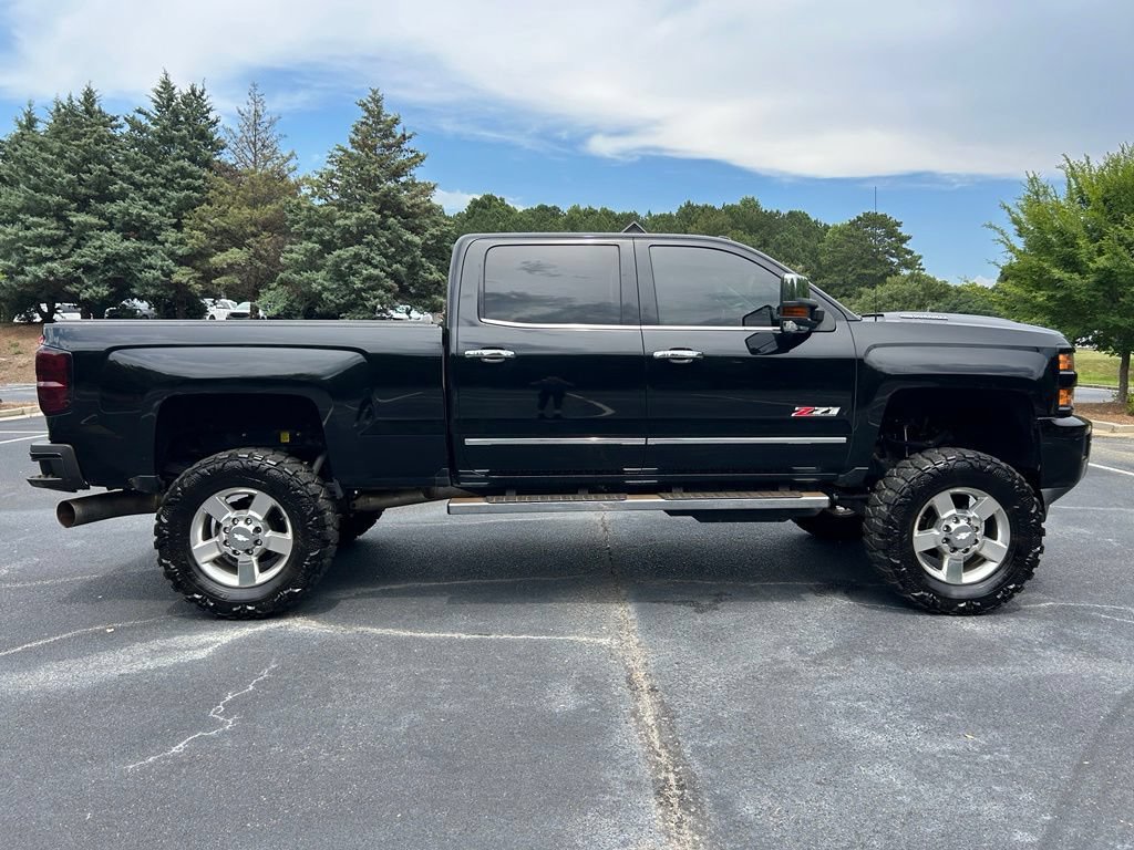 Used 2019 Chevrolet Silverado 2500 LTZ w/ Duramax Plus Package AWD/4WD image 21